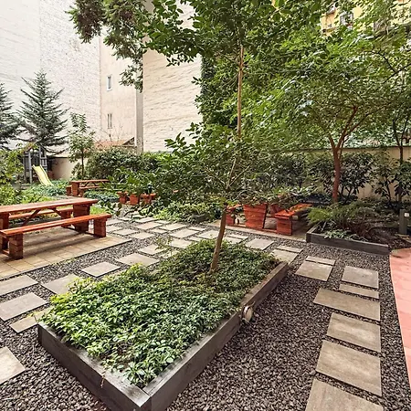 Balcony - Downtown - Quiet *